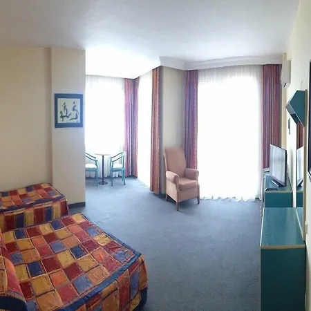 Hotel Merlin Park
