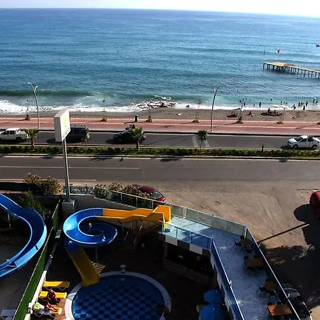 Merlin Park ألانيا