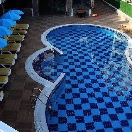 Hotel Merlin Park 3*